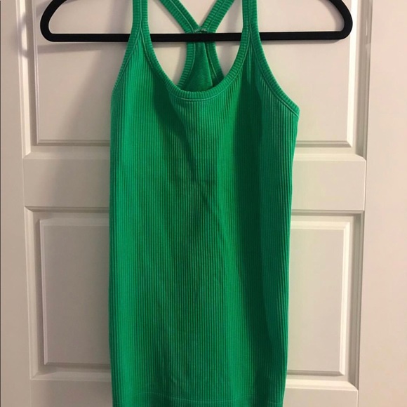 Women’s Clothing - Picture 2 of 8